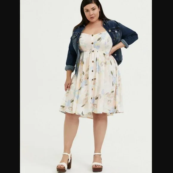 torrid pastel dress Plus Size - Sweetheart Flutter Sleeve Mini Dress